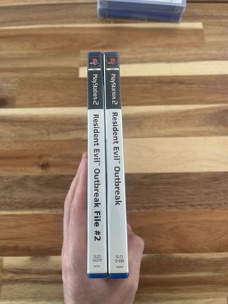 Resident Evil Outbreak 1 e 2 PS2