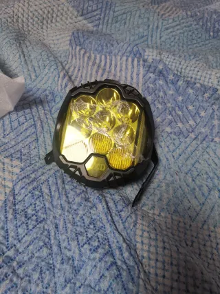 Pareja Faros Antiniebla LED Amarillos