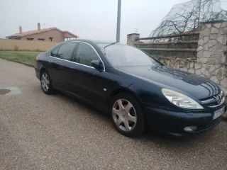 Peugeot 607 2002