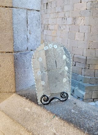 Espejo de mesa grabado floral