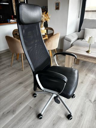 Silla de escritorio piel negra