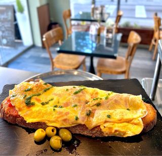 Cafetería-Bar en Centro de Blanes