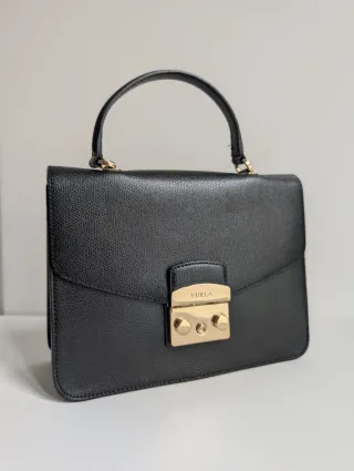 Bolso Furla Metropolis Piel Negro Dorado