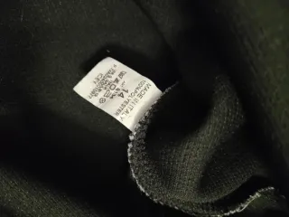 Mantella con cappuccio disegno paillet unicorn