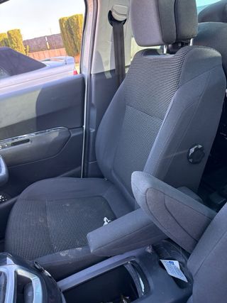 Despiece Peugeot 5008 1.6 Hdi 9h05