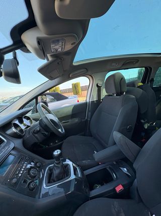 Despiece Peugeot 5008 1.6 Hdi 9h05