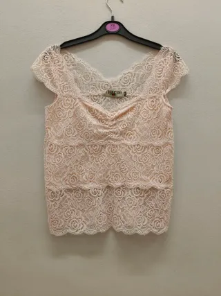 Top in pizzo rosa chiaro taglia S