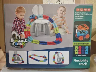 Pista flexible con coche, 92 piezas