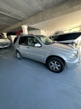 Mercedes-Benz Clase M 2003