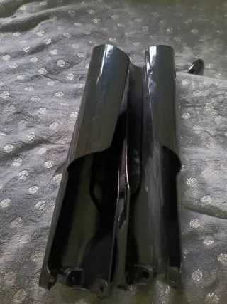 Cubre Horquillas Moto Negro Nuevos