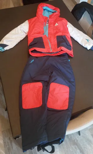 Traje Nieve Niña/Niño 6 Años + guantes