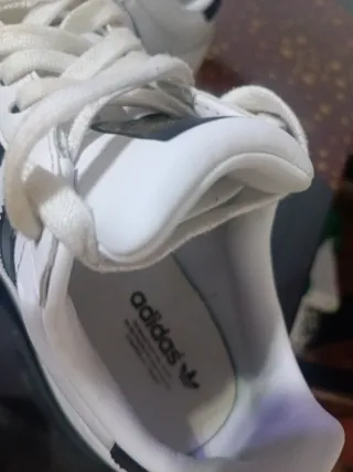 Zapatillas Adidas Superstar Blancas y azul