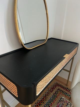 Tocador completo negro, dorado y beige de SKLUM