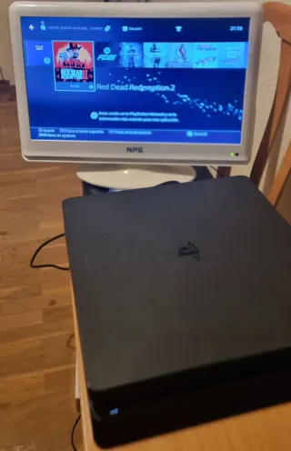 PS4 Slim 500GB Goldhen + 1 Controller Nero