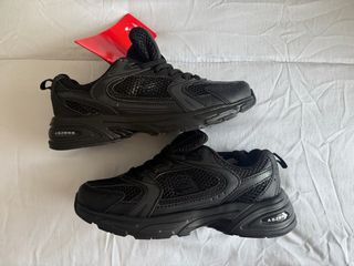 Zapatillas Genericas Negras