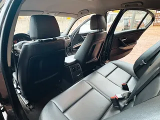 BMW Serie 3 E90 320i