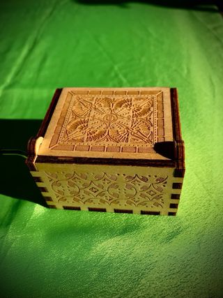 Caja de música de madera El Castillo Ambulante V2