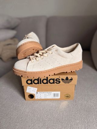Adidas Stan Smith Talla 42 Beige/Marrón