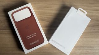 Cover Apple TechWoven per iPhone 17 Pro Max Originale