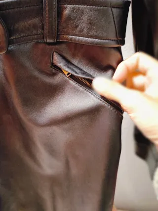 Abrigo largo de napa negro