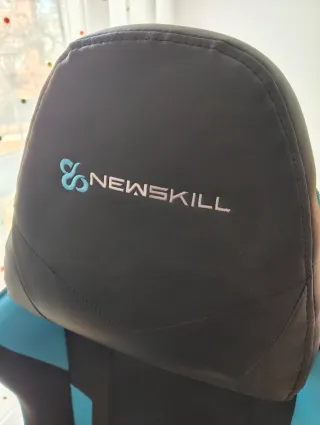 Silla Gaming Newskill Negra y Azul