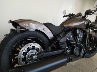 Indian Scout Bobber Limited + Tech