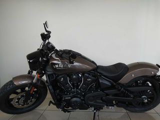 Indian Scout Bobber Limited + Tech