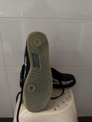 Nike Air Force 1 Skeleton Negras
