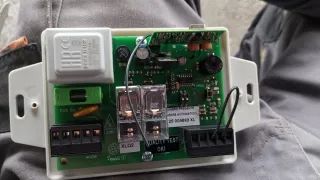 Placa electrónica para persianas automáticas