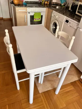 Mesa extensible salón con cajón
