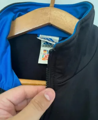 Chaqueta Adidas Negra y Azul