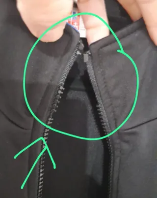 Chaqueta Adidas Negra y Azul