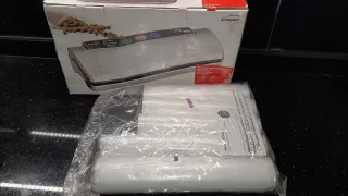 Envasadora al vacío Lacor Home 69050 y bolsas.