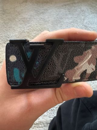 Cintura Louis Vuitton Camouflage V Buckle