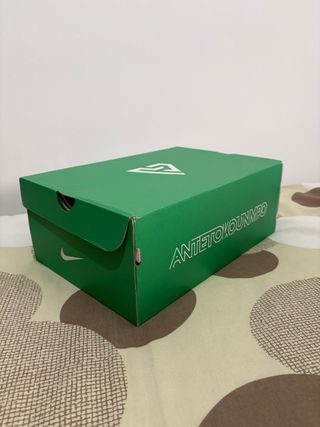 Nike Giannis Immortality 3 Talla 43