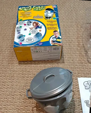 Juego Speedy Bin Cubo a la Fuga