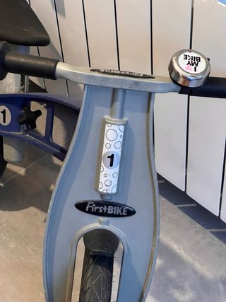 Bicicleta First Bike sin pedales para niños