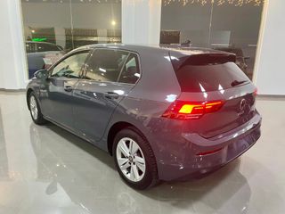 Volkswagen Golf 2021