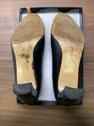 Zapatos de tacón Pierre Cardin negros