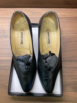 Zapatos de tacón Pierre Cardin negros