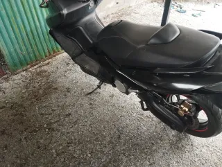 Yamaha TMAX Carburación / Honda CBR F2