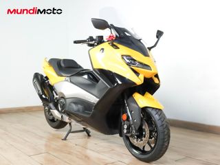 YAMAHA T-MAX 560