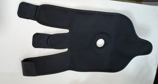 Ginocchiere ortopediche elastiche, una per post-op