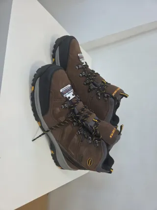 Zapatillas Trekking Skechers Hombre Marrón/Gris