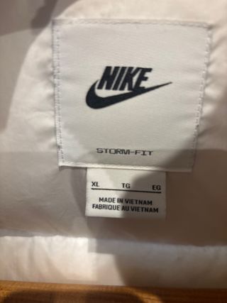 Cazadora Nike Beige y Gris con Capucha