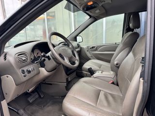 CHRYSLER Grand Voyager LX 2.8 CRD Executive Auto