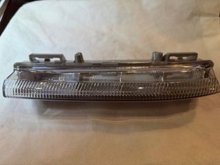 Luz diurna Mercedes W204 W212 A2049068900 izquierd
