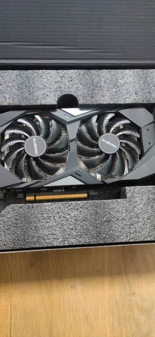 Tarjeta Gráfica Gigabyte GTX 1660 Super 6GB