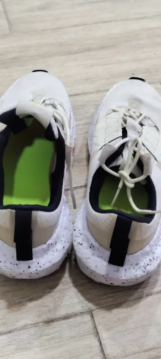 Zapatillas Nike Blancas y Verdes