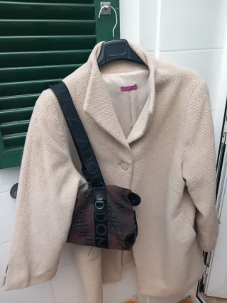 Chaquetón beige